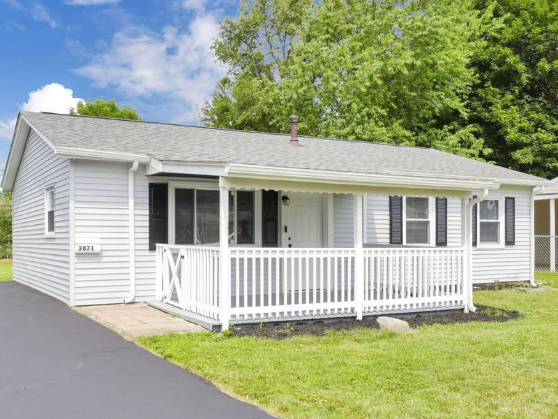 3871 Glenfield Road , Columbus, OH 43232 Photo 3