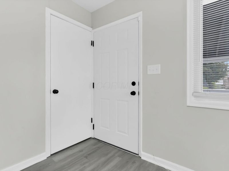 3871 Glenfield Road , Columbus, OH 43232 Photo 9