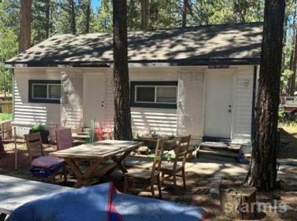 1126 Bowers Avenue, South Lake Tahoe, CA 96150 Photo