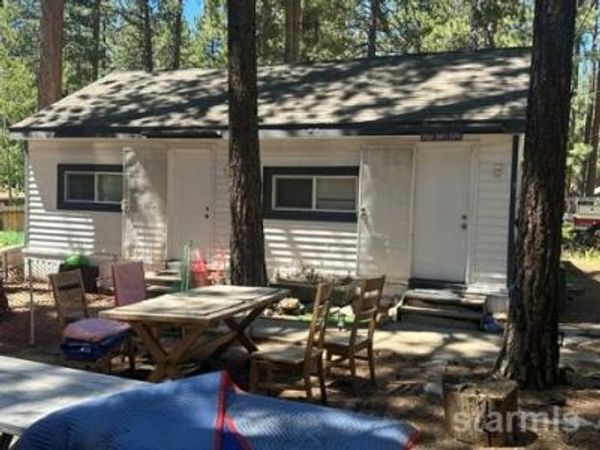1126 Bowers Avenue, South Lake Tahoe, CA 96150