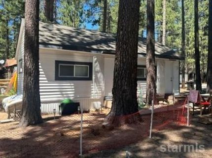 1126 Bowers Avenue, South Lake Tahoe, CA 96150 Photo