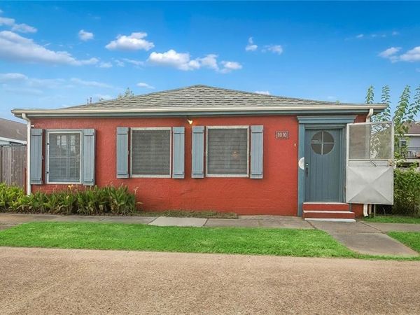 1010 ANGELA Avenue, Arabi, LA 70032