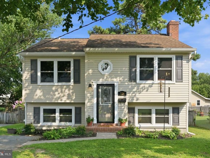 224 Asbury Road, Pasadena, MD 21122 Main Photo