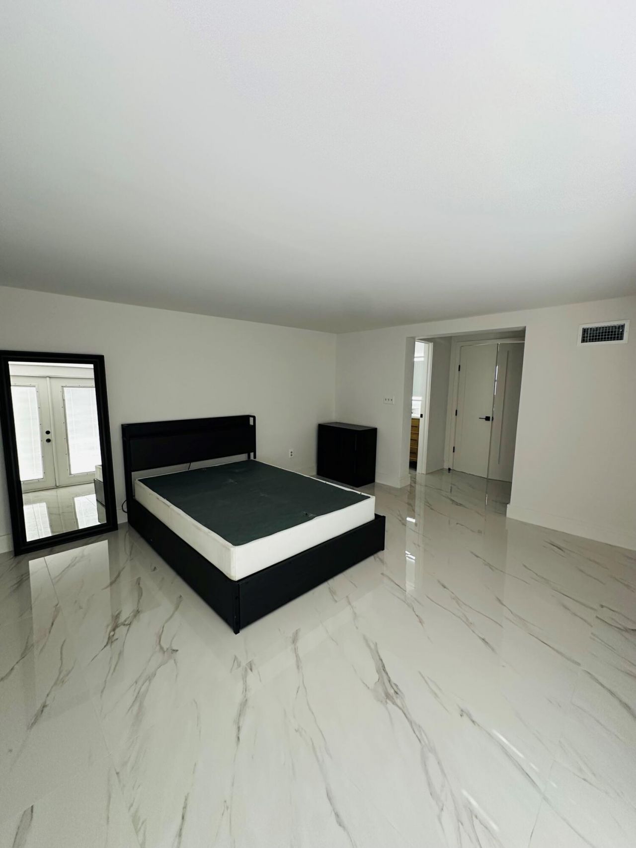 214 SW 4th Street, Boca Raton, FL 33432 Photo