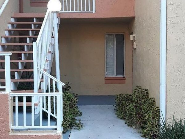 1081 Coral Club Drive, Coral Springs, FL 33071