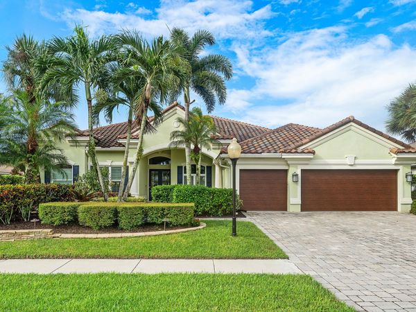 19060 SE KOKOMO Lane N, Jupiter, FL 33458