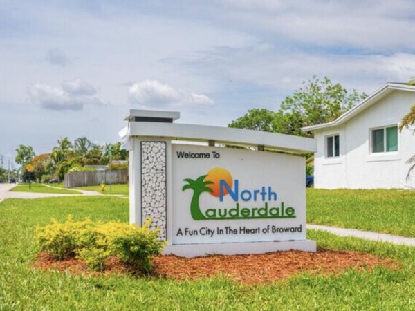 7712 SW 7TH Street, North Lauderdale, FL 33068