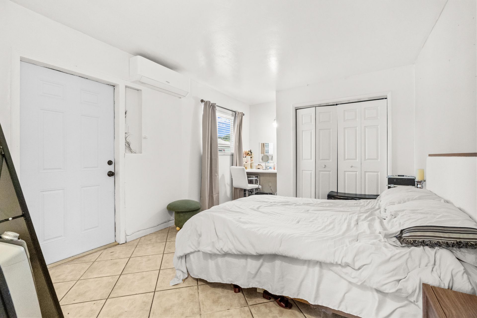 8460 NW 15th Street, Pembroke Pines, FL 33024 Photo