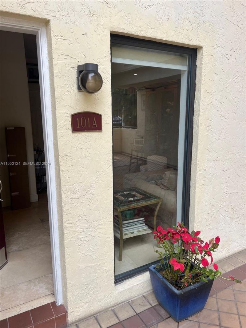 2430 Brickell Avenue, Miami, FL 33129 Photo
