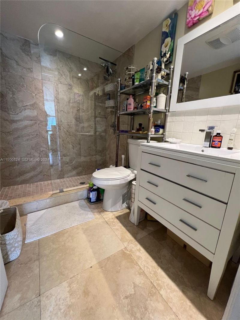 2430 Brickell Avenue, Miami, FL 33129 Photo