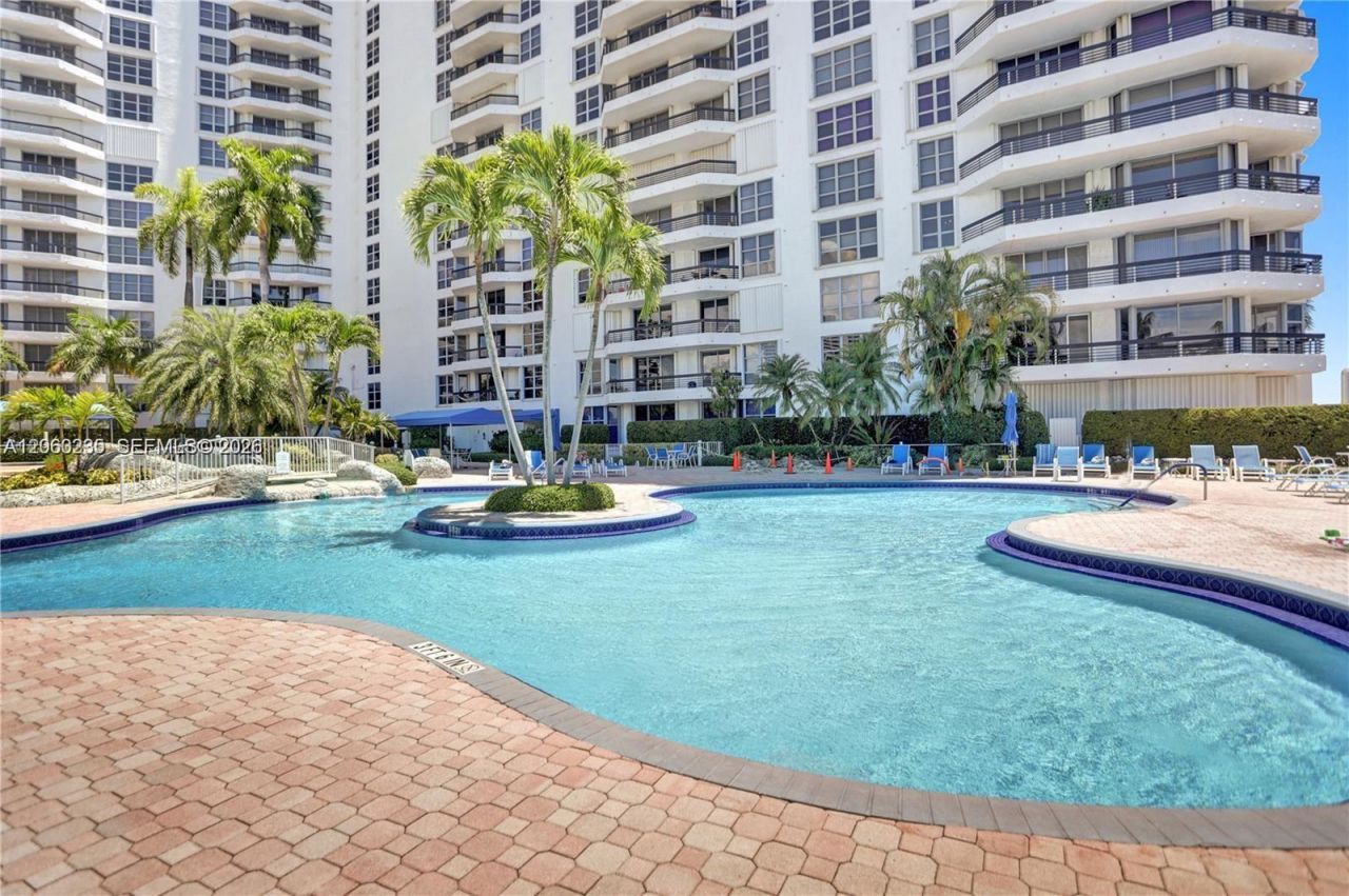 3530 Mystic Pointe Dr , Unit 1004, Aventura, FL 33180 Photo