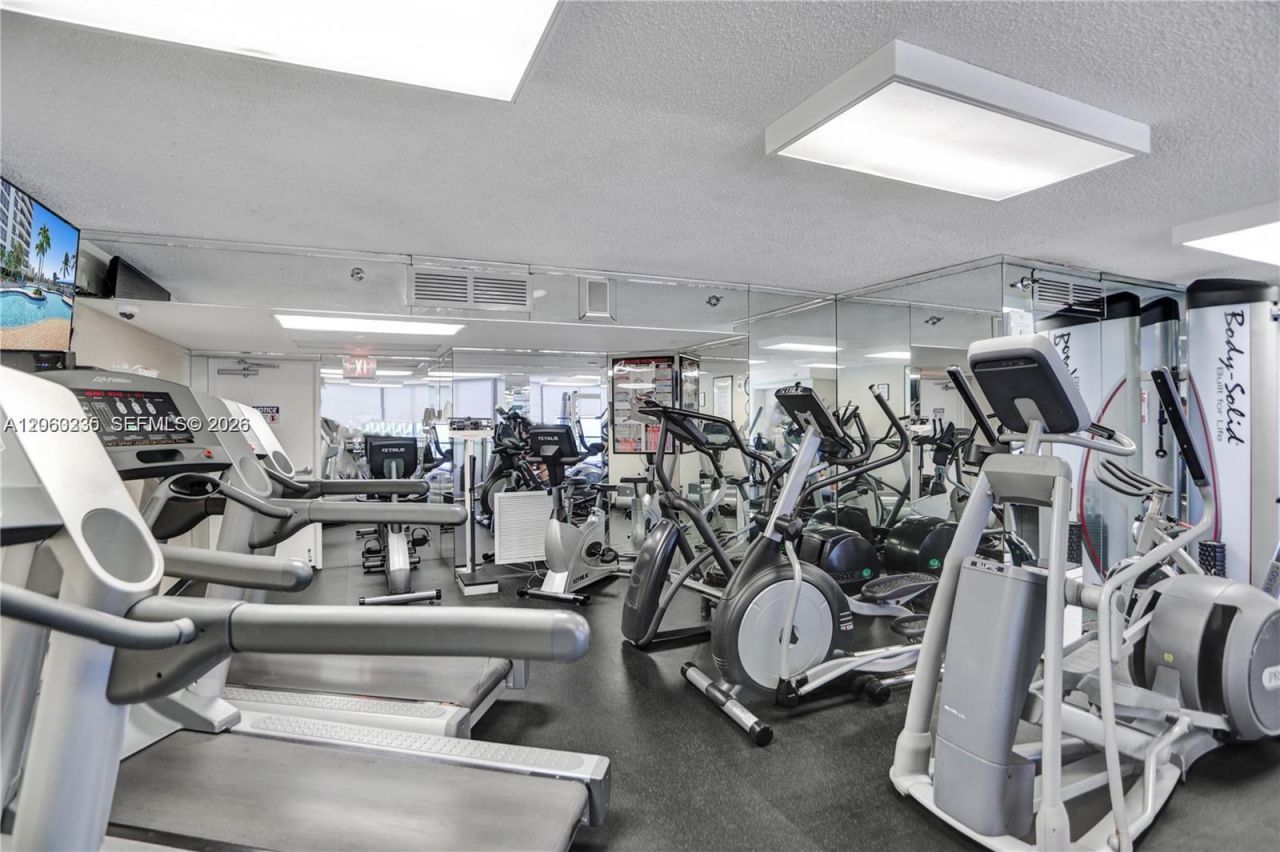 3530 Mystic Pointe Dr , Unit 1004, Aventura, FL 33180 Photo