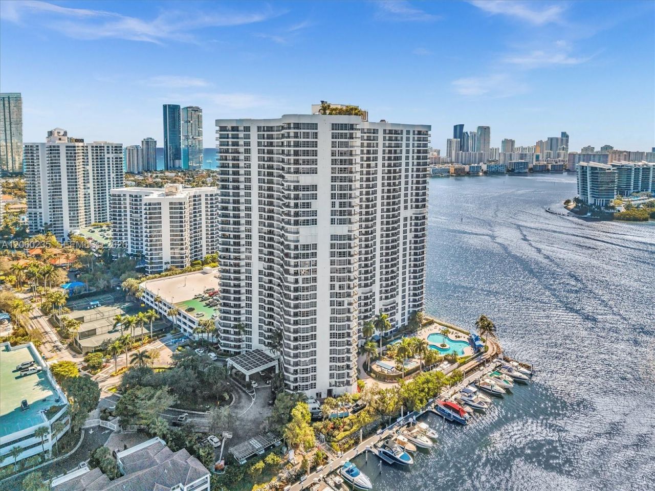 3530 Mystic Pointe Dr , Unit 1004, Aventura, FL 33180 Photo