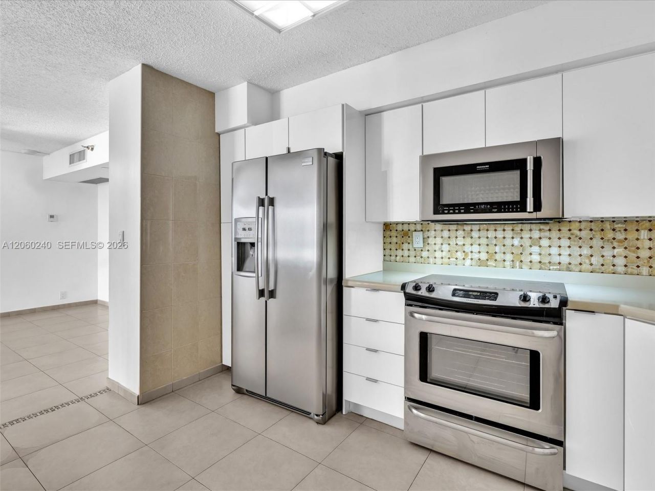 3530 Mystic Pointe Dr, Unit 1004, Aventura, FL 33180 Photo