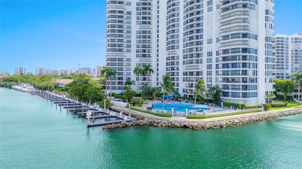 3530 Mystic Pointe Dr, Unit 1004, Aventura, FL 33180 Photo