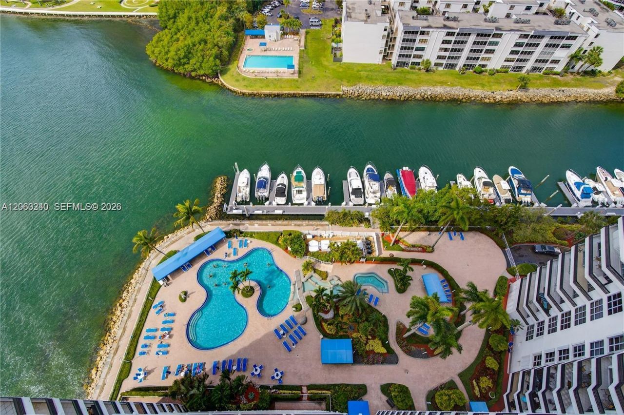 3530 Mystic Pointe Dr, Unit 1004, Aventura, FL 33180 Photo