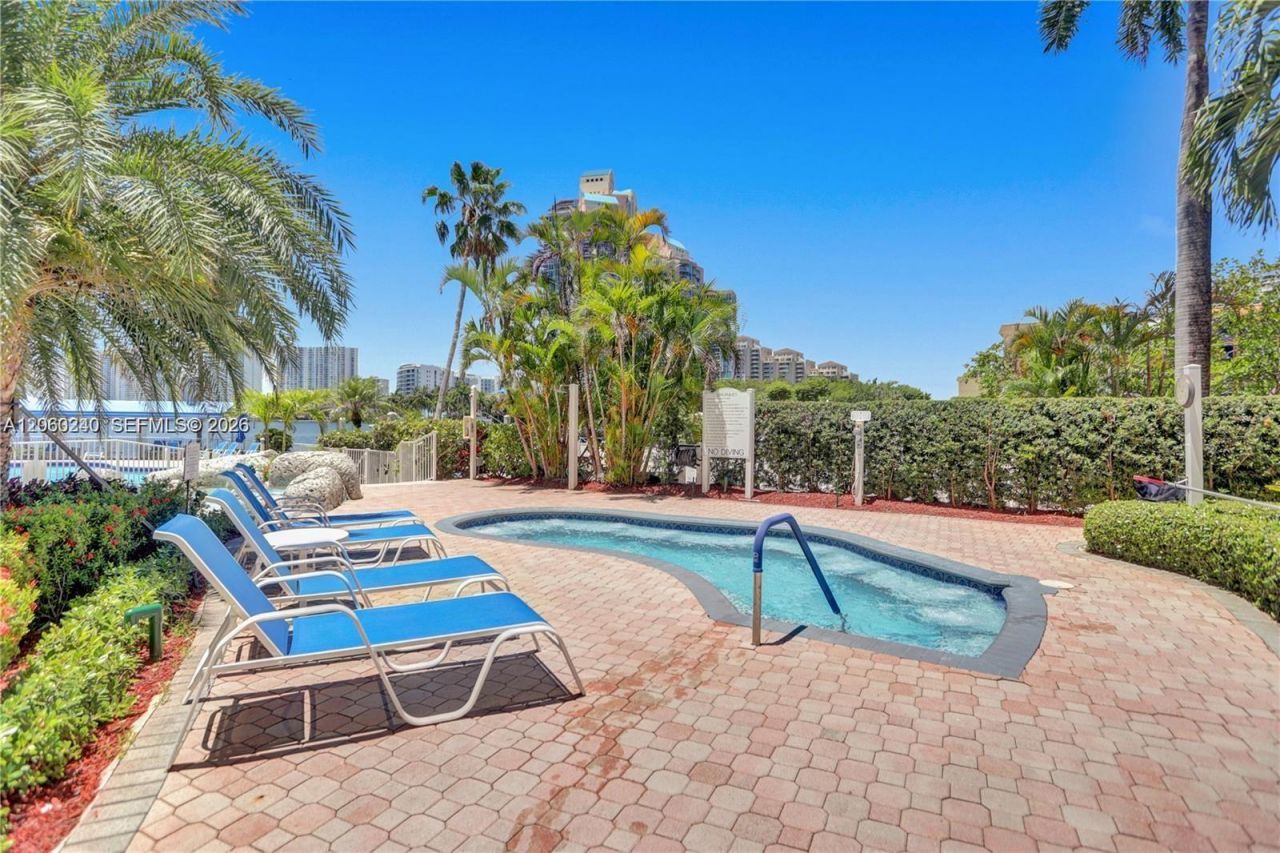 3530 Mystic Pointe Dr, Unit 1004, Aventura, FL 33180 Photo
