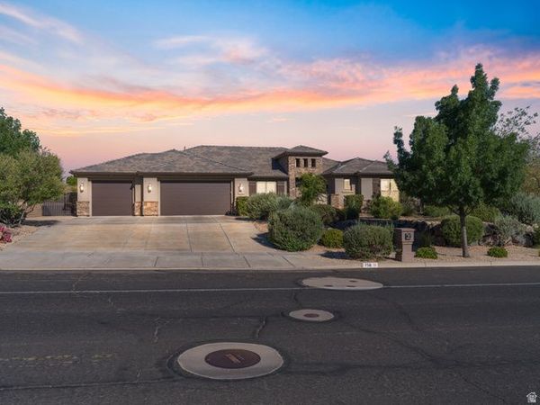 758 N HIGHLAND PKWY , Washington, UT 84780