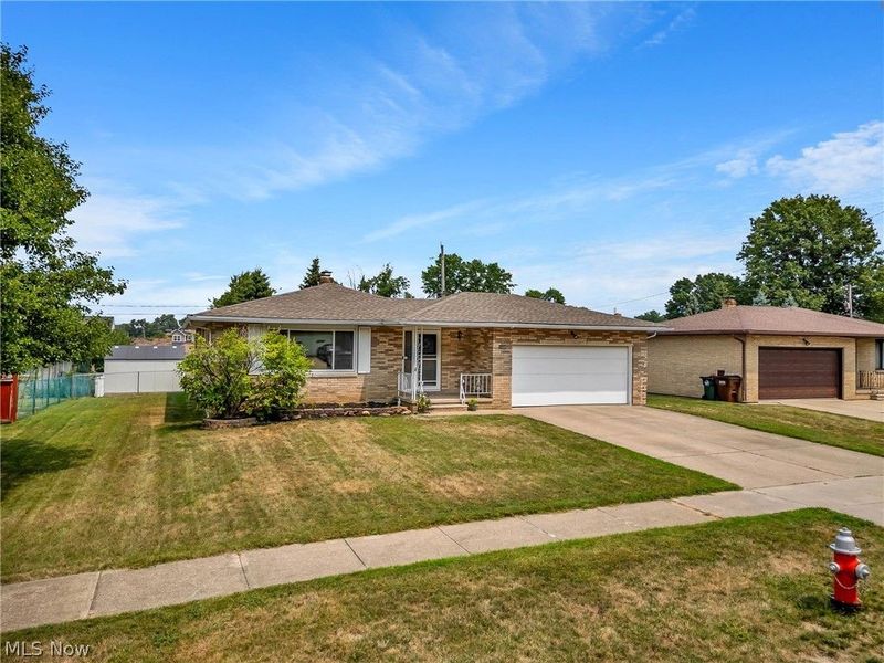 1500 Winchester Drive, Parma, OH 44134 Photo 5