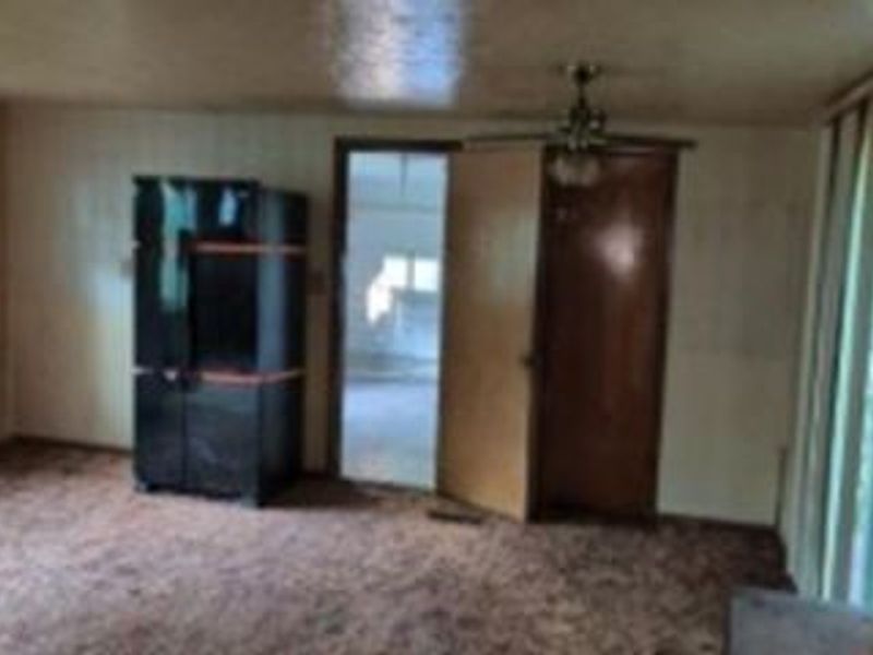 92 W Ingleside Drive , Akron, OH 44319 Photo 5
