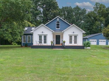 2636 Heights School Rd, Pamplin, VA 23958