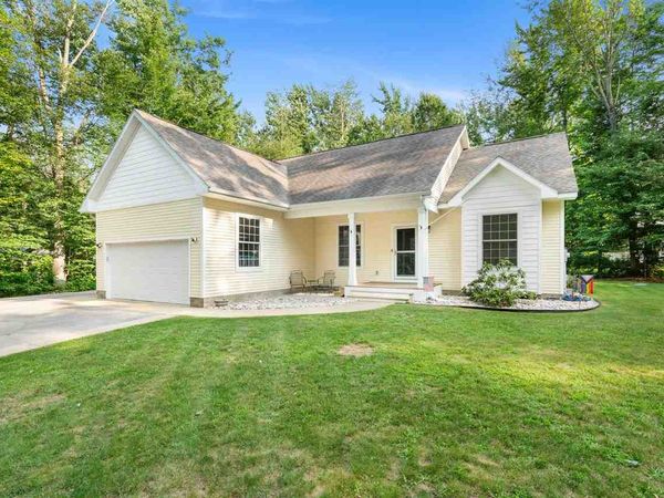 8660 Tall Timber Lane, Petoskey, MI 49770