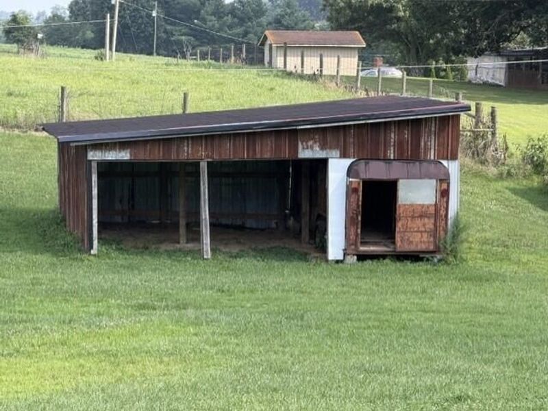 8234 Orangeburg Road, Maysville, KY 41056 Photo 13