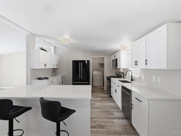 1631 Pagosa Way, Aurora, CO 80011