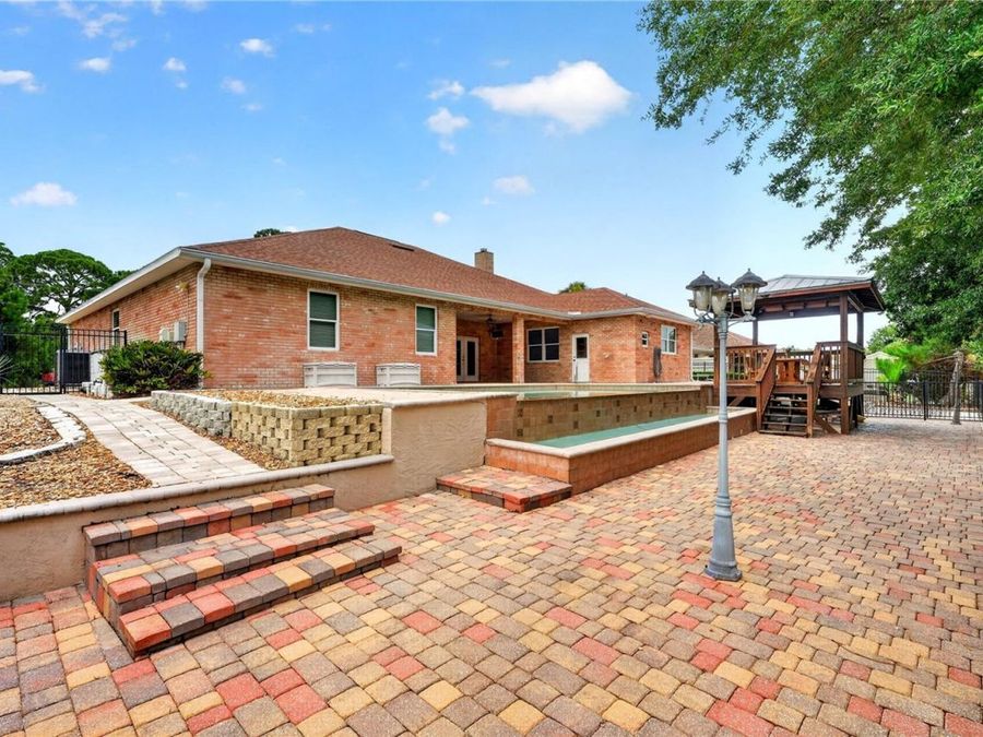 Property Image 44