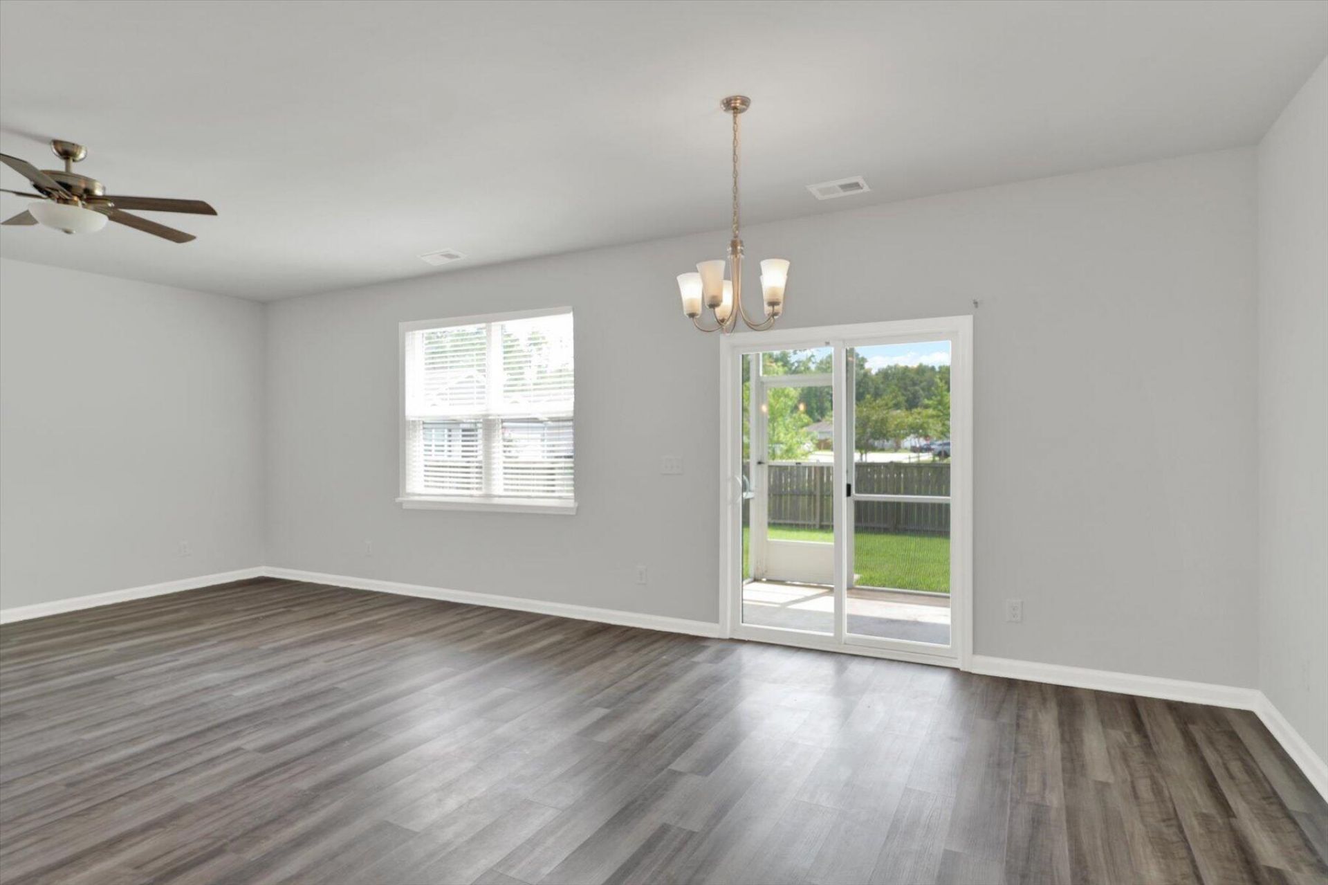 5012 Paddy Field Way Photo 5