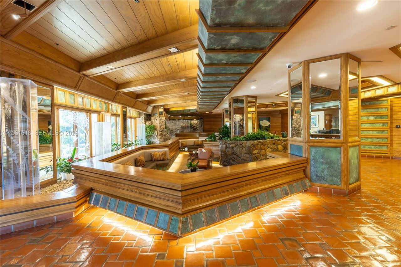 4000 Towerside Ter, Unit 1405, Miami, FL 33138 Photo