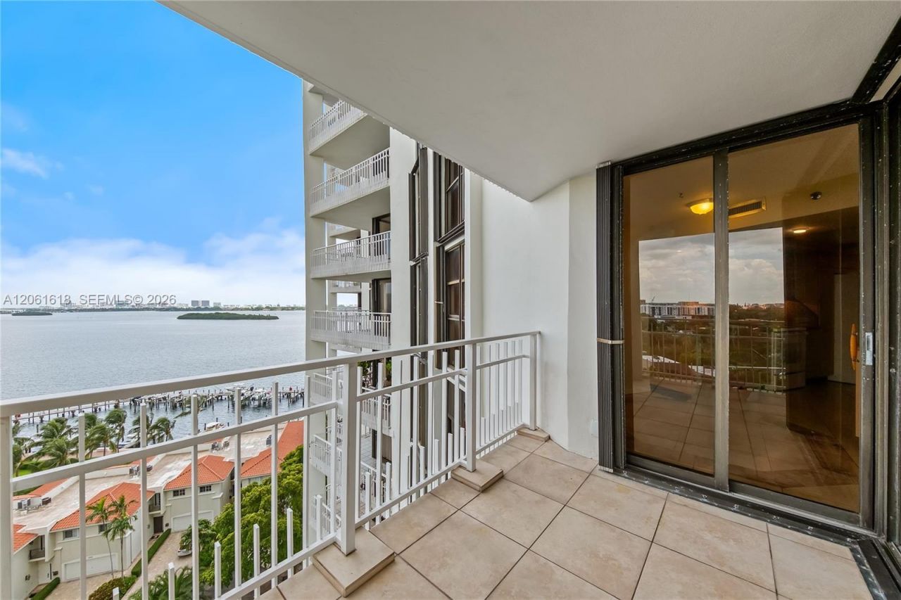4000 Towerside Ter, Unit 1405, Miami, FL 33138 Photo