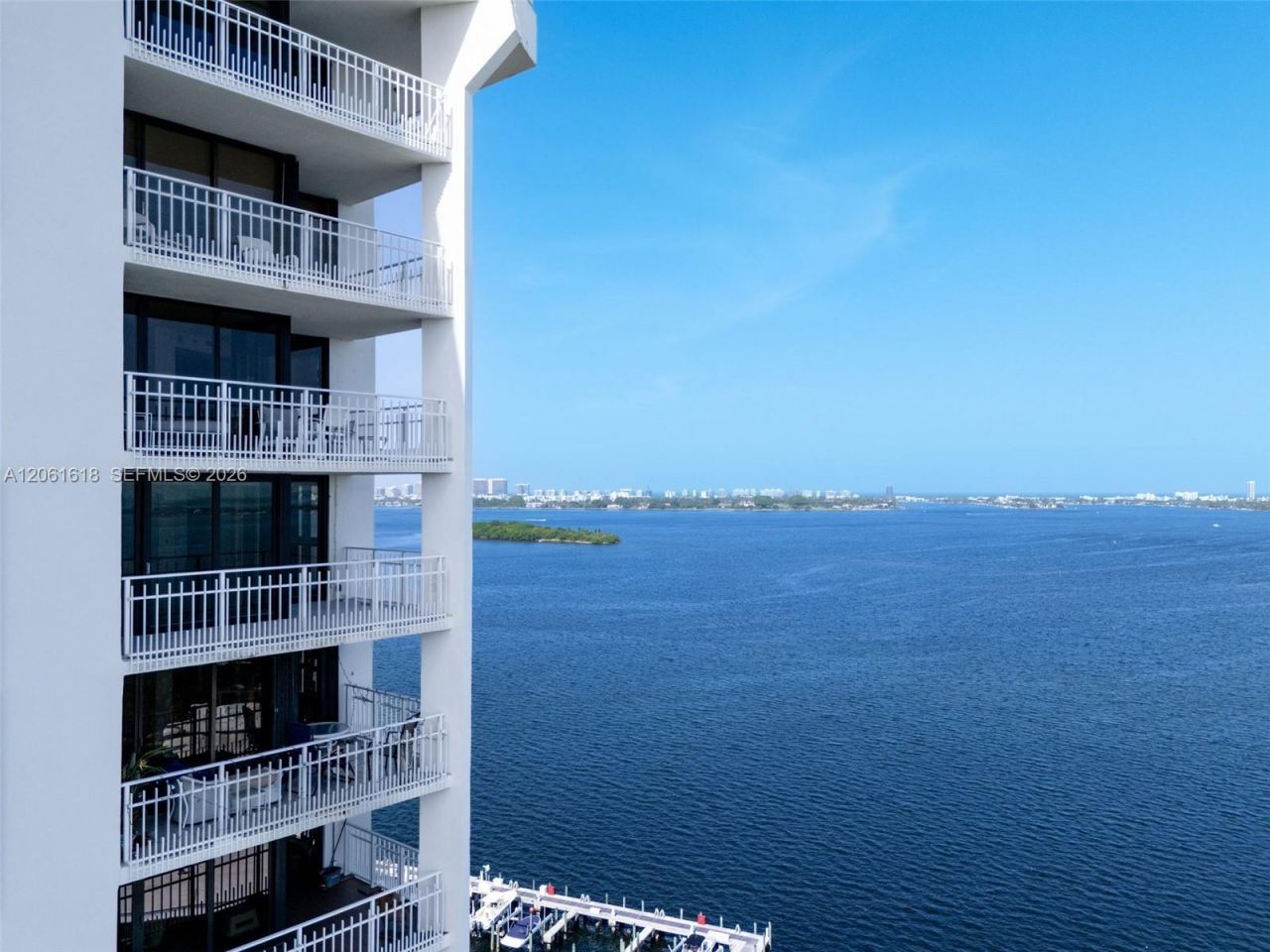 4000 Towerside Ter, Unit 1405, Miami, FL 33138 Photo