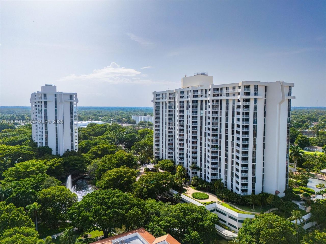 4000 Towerside Ter, Unit 1405, Miami, FL 33138 Photo