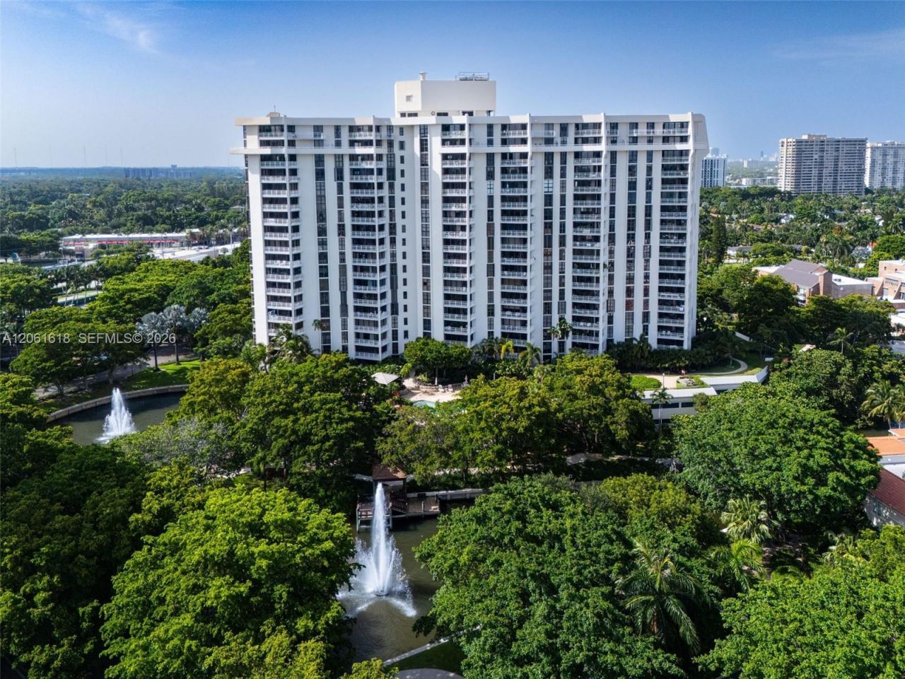 4000 Towerside Ter, Unit 1405, Miami, FL 33138 Photo