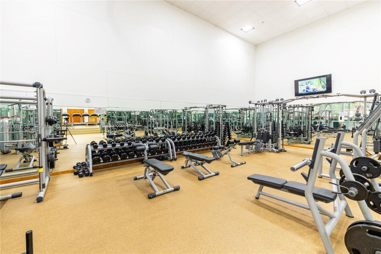 4000 Towerside Ter, Unit 1405, Miami, FL 33138 Photo