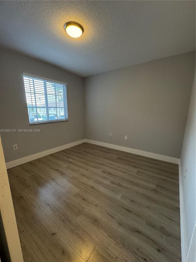 8360 NW 10th St, Unit 9C, Miami, FL 33126 Photo