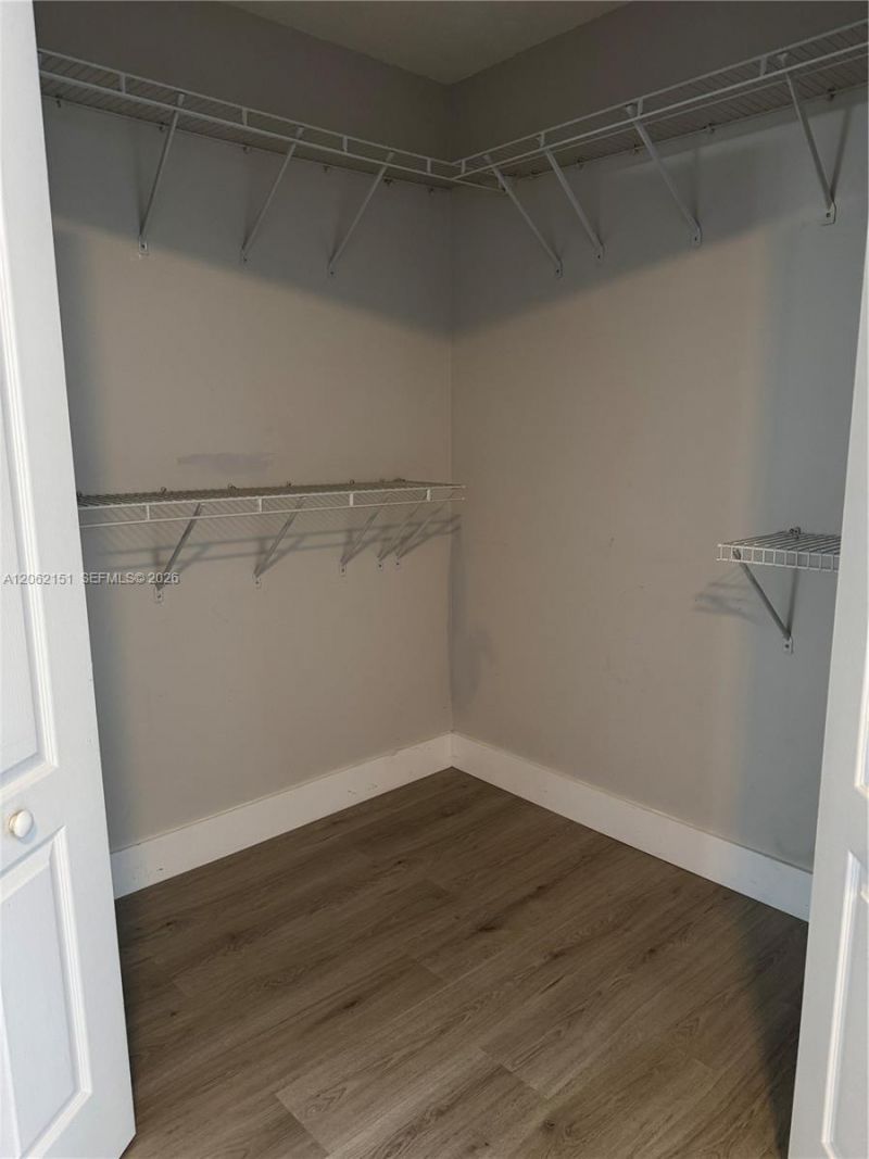 8360 NW 10th St, Unit 9C, Miami, FL 33126 Photo