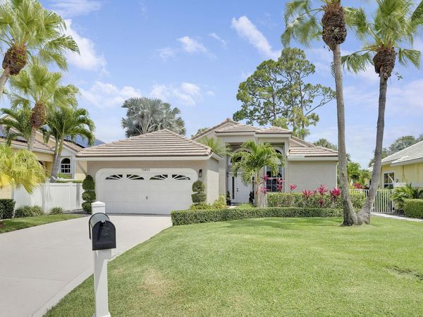 13810 Cross Pointe Court, West Palm Beach, FL 33418