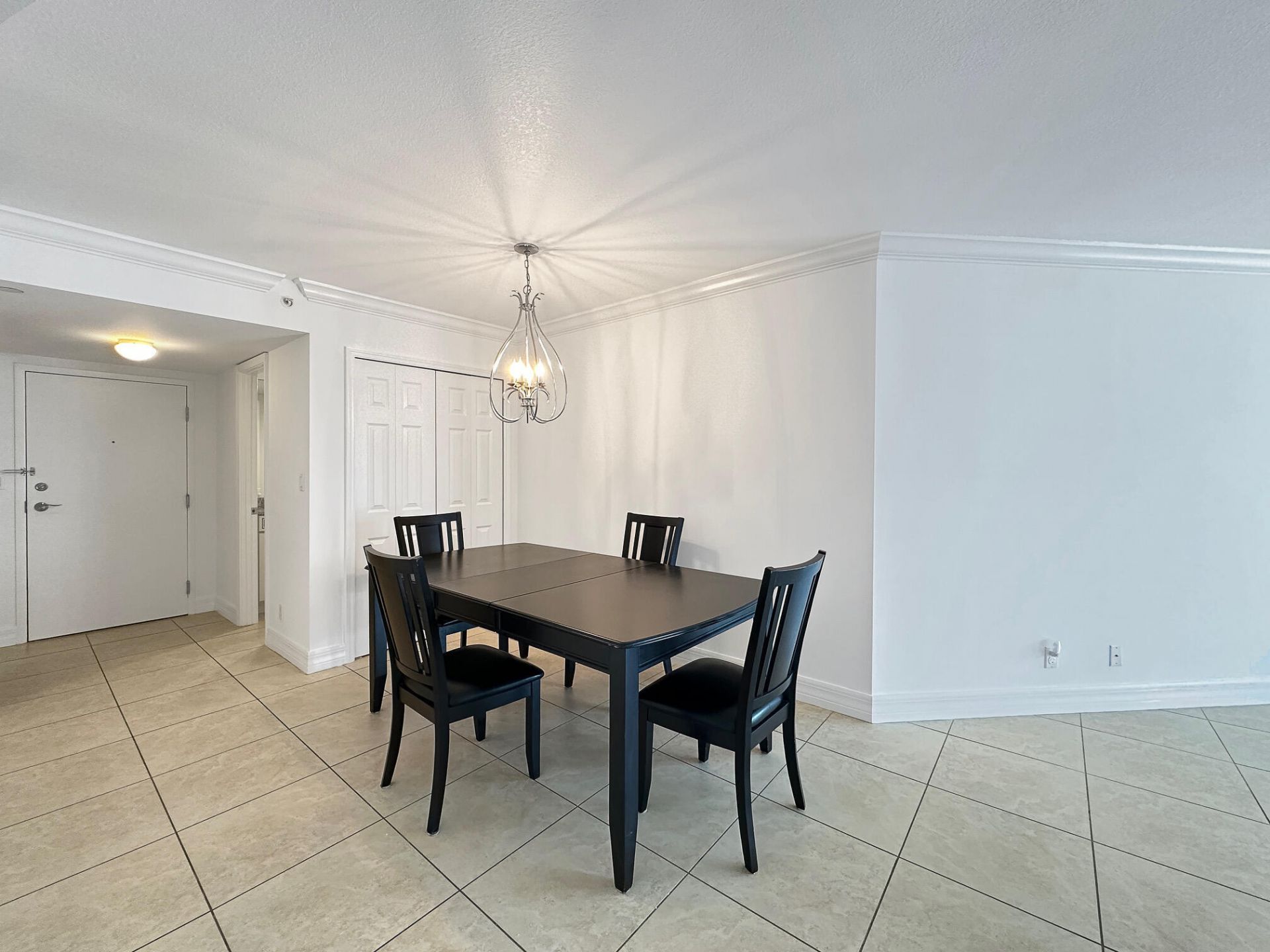3000 N Ocean Drive, Unit 19-B, Singer Island, FL 33404 Photo