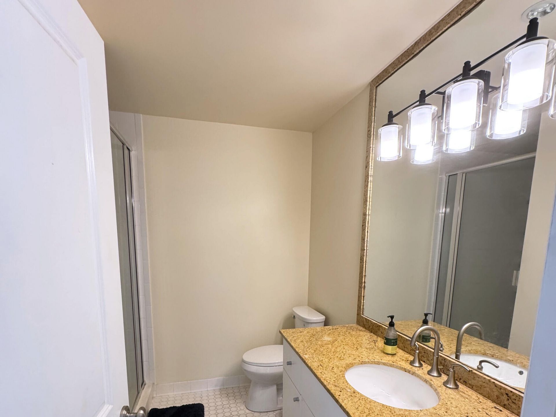 1801 S Flagler Drive, Unit 104, West Palm Beach, FL 33401 Photo