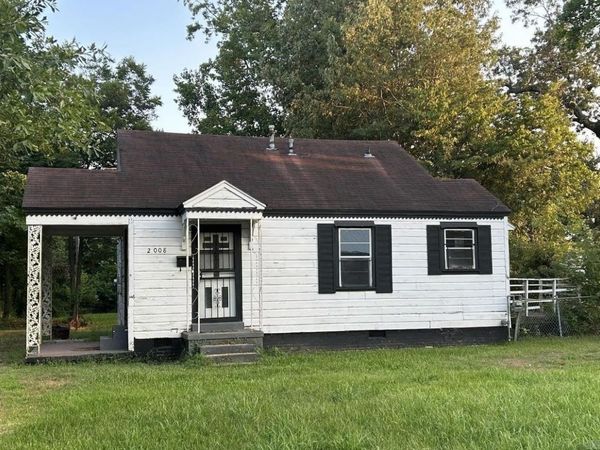 2008 W 26th Ave , Pine Bluff, AR 71603