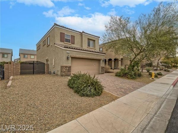 372 Monique Springs Street , Henderson, NV 89014