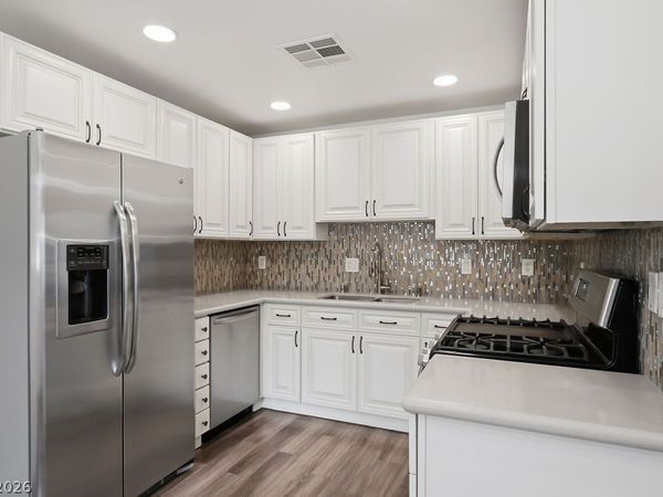 424 Pine Haven Street , Unit 106, Las Vegas, NV 89144