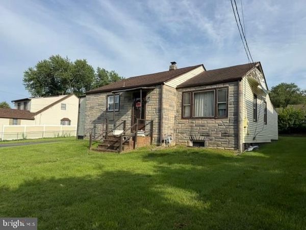 120 GRAND AVENUE, BLACKWOOD, NJ 08012