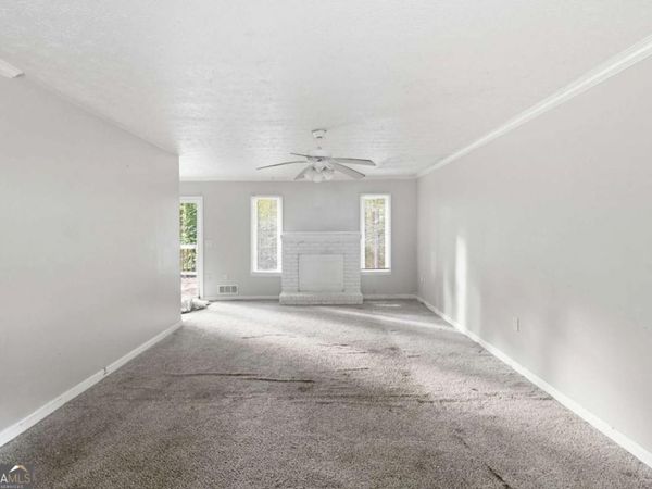 837 Hemingway Road, Stone Mountain, GA 30088
