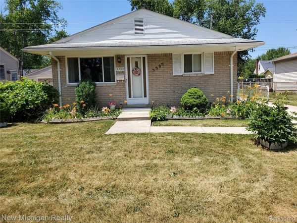 3595 CUMMINGS Avenue, Berkley, Mi 48072