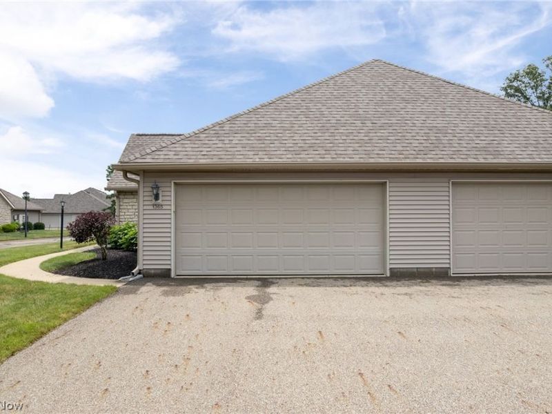 1365 Laurenbrook Lane NE, Massillon, OH 44646 Photo 28