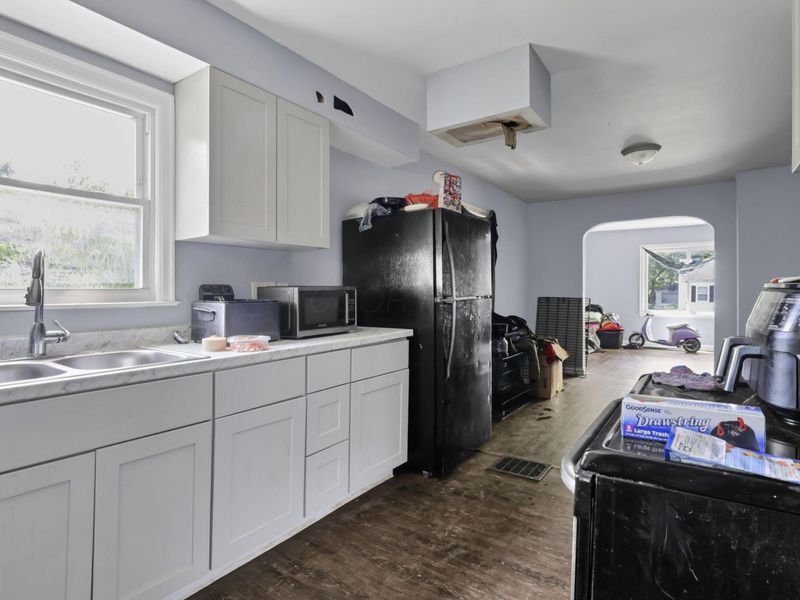 2688 Mcguffey Road , Columbus, OH 43211 Photo 13