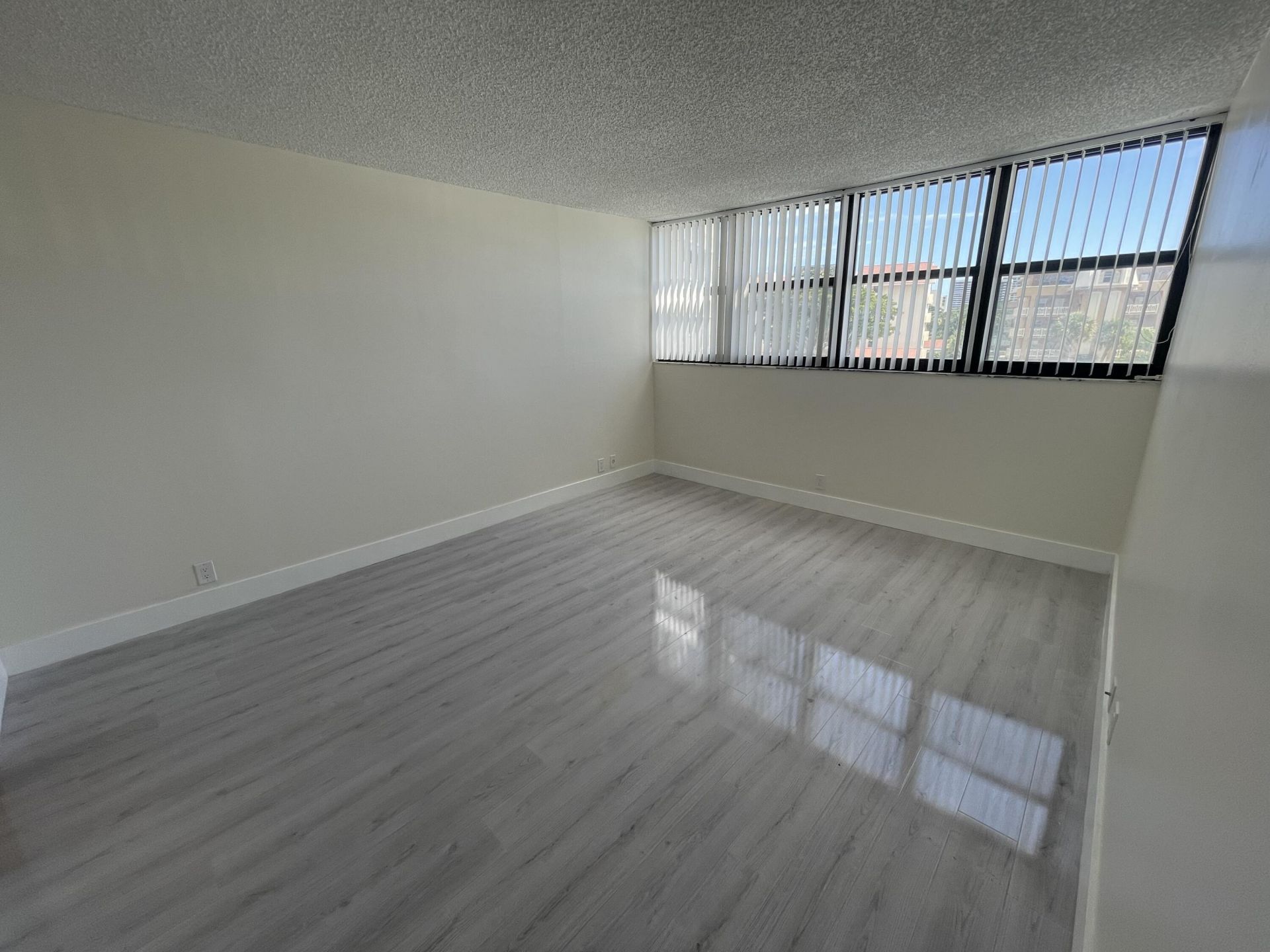 336 Golfview Road, Unit 309, North Palm Beach, FL 33408 Photo